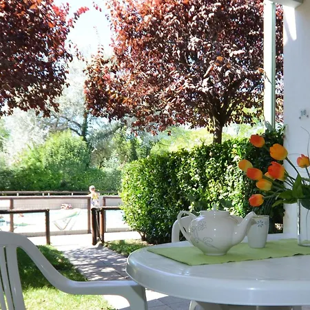 Residenza Le Acacie Apartment Bibione Exterior photo